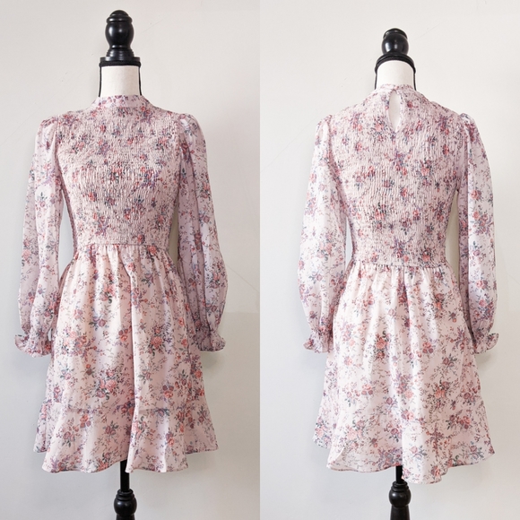 Storia Dresses & Skirts - 🦋LAST 1🦋 NWT Storia Smocked Floral Mini Dress